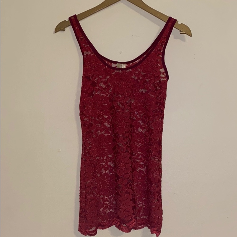 Bke rose lace tank
